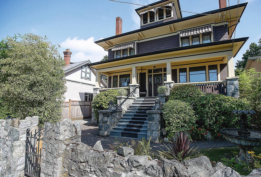 heritage home victoria