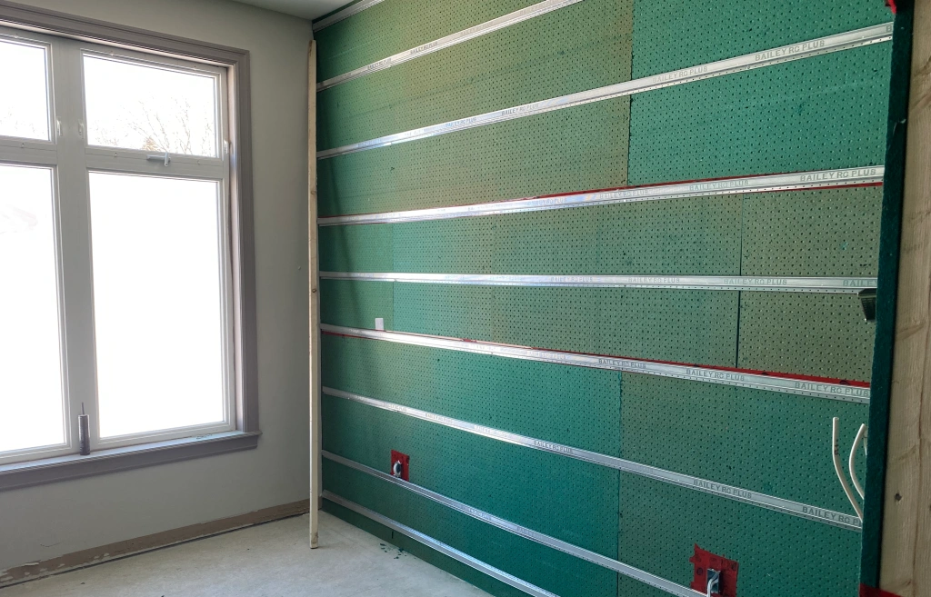 soundproofing (James Bay)
